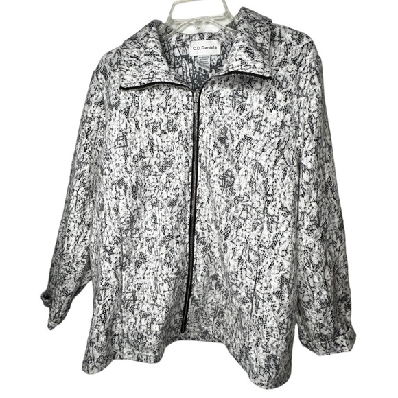 Cathy Daniels Jackets & Blazers - C.D. Daniels‎ Jacket nwt